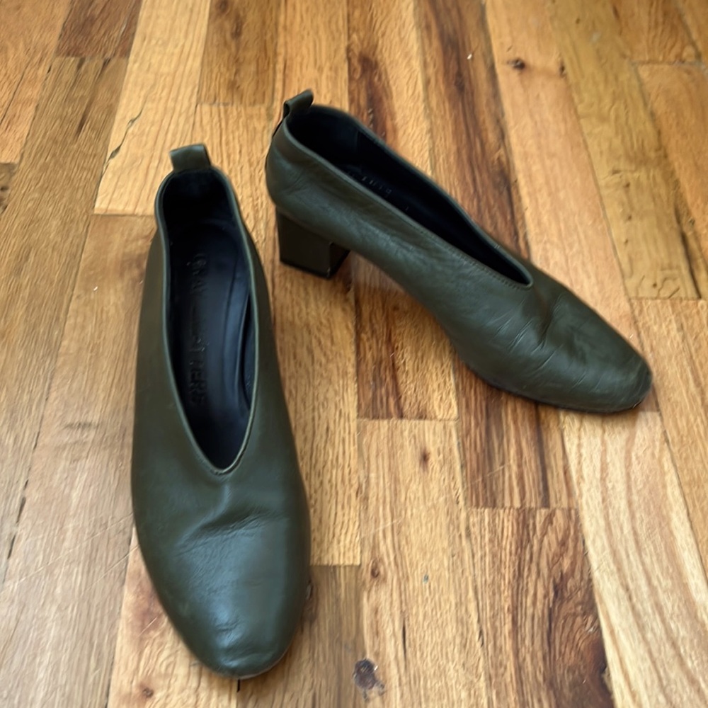 Gray Matters Mildred Pump (see my note on sizing)